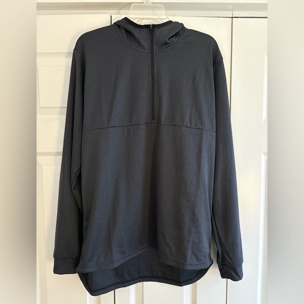 New Balance Men’s TENACITY Hooded 1/4 ZIP Pullover. Size Large